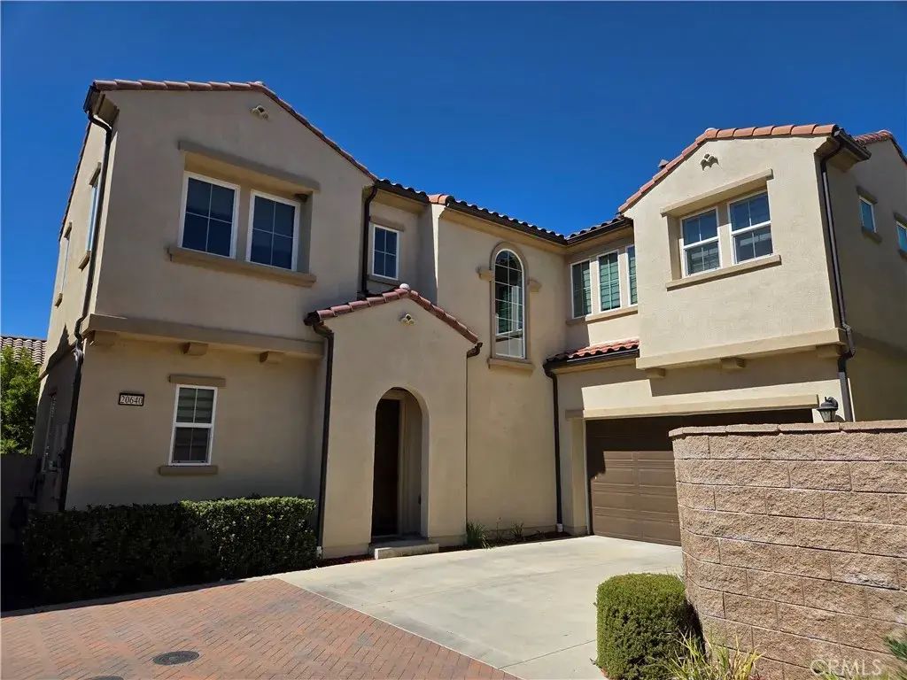 20640 W Chestnut, Porter Ranch