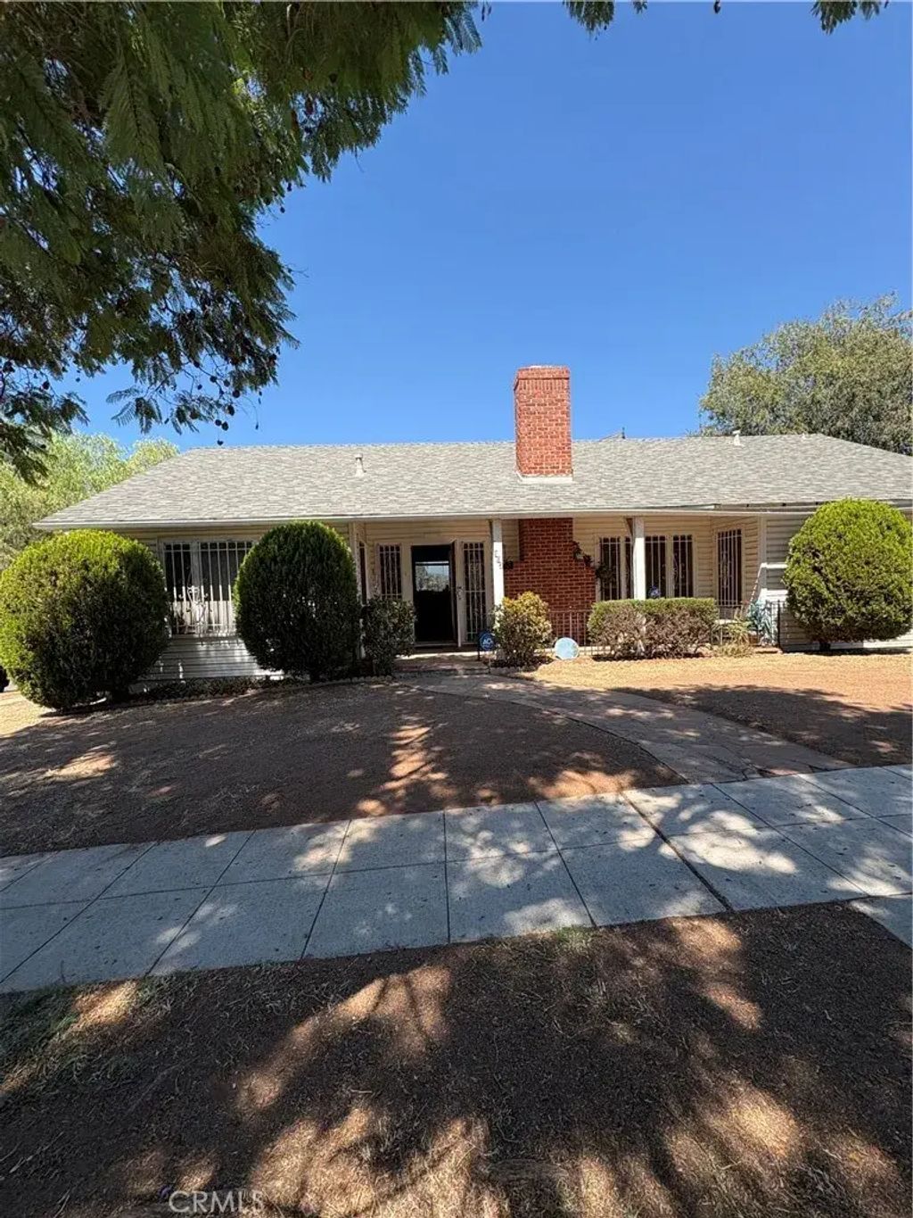 102 E 7th, Escondido