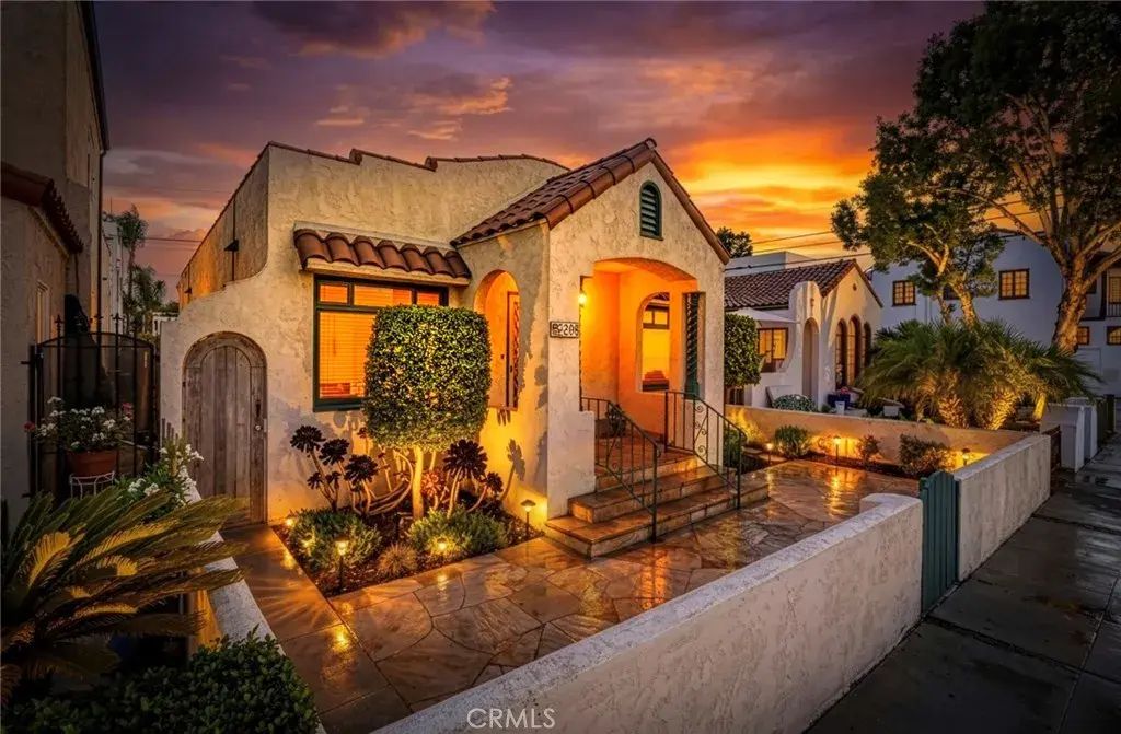 206 La Verne, Long Beach