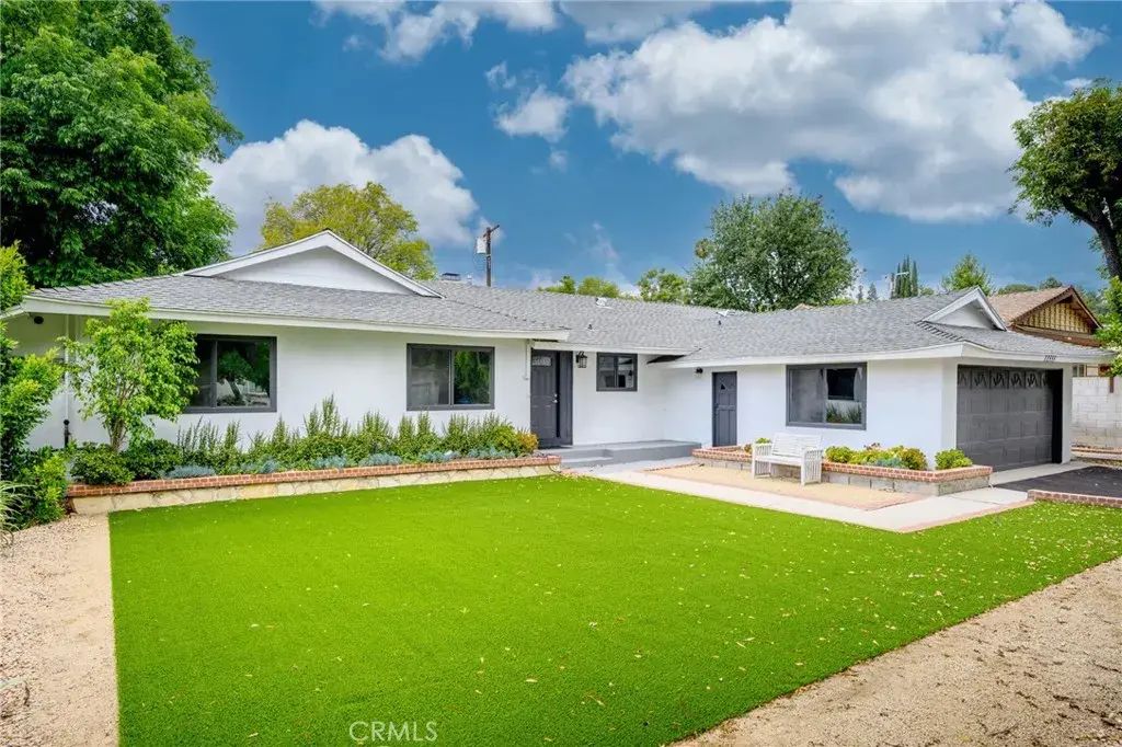 11555 Collett Ave, Granada Hills