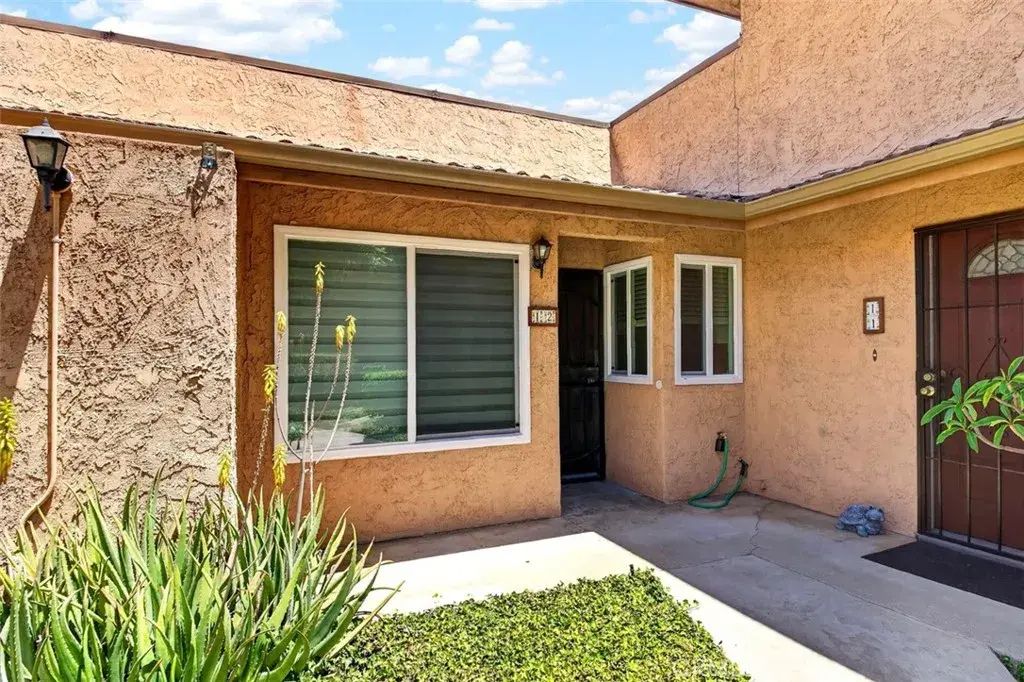 901 N Citrus Drive 12a, La Habra