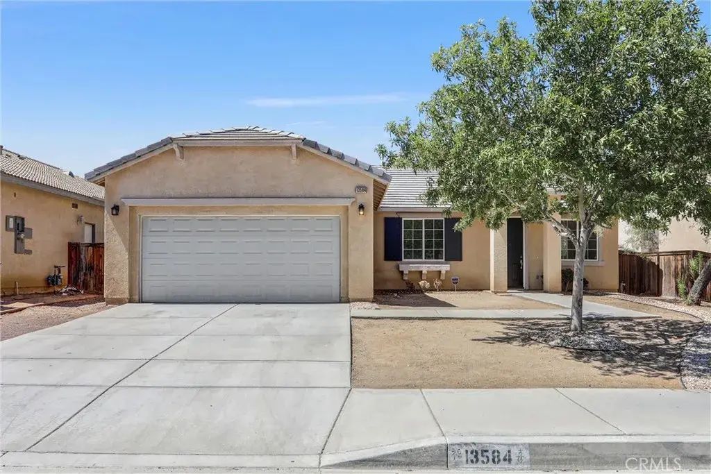 13584 Kitty Hawk, Victorville