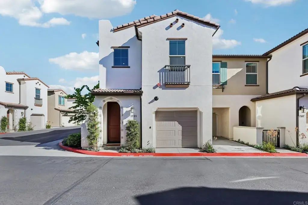 1705 Valley Oak Way, Oceanside