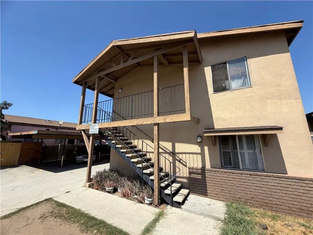 4329 E 55th Street B, Maywood