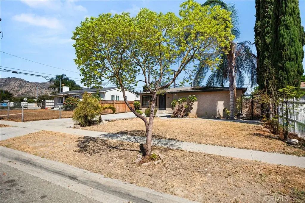 440 N Durrell Avenue, Azusa