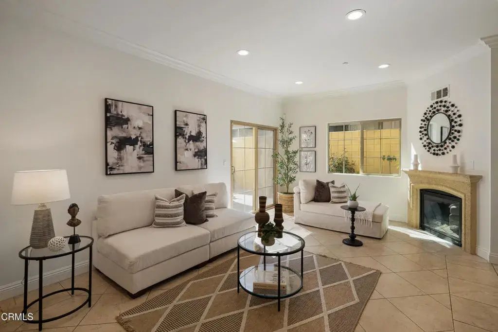 9104 Florence Avenue, Downey