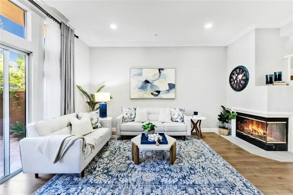 2645 Dunstan, Tustin