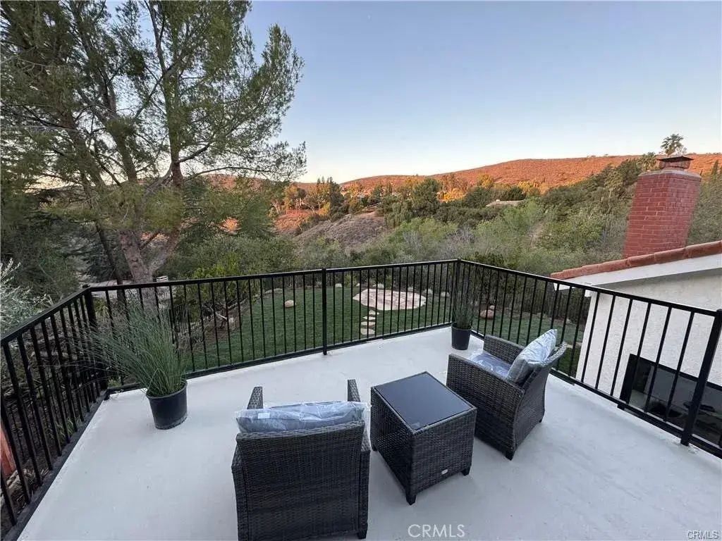 1162 Calle Las Trancas, Thousand Oaks