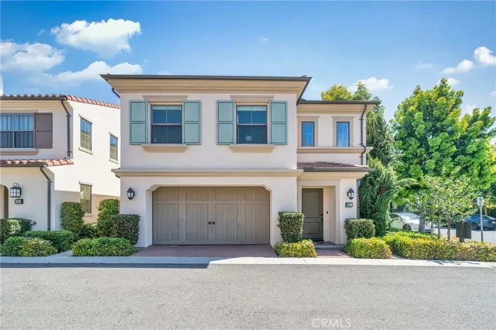 61 Ivory Petal, Irvine