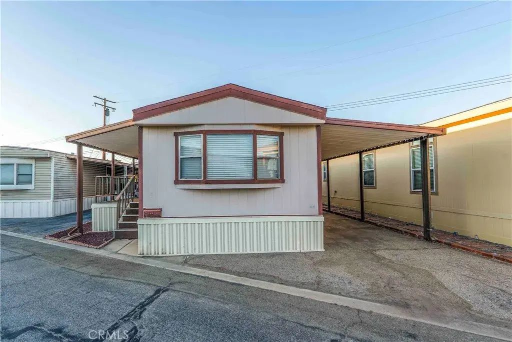 12737 E Roscrans 94, Norwalk