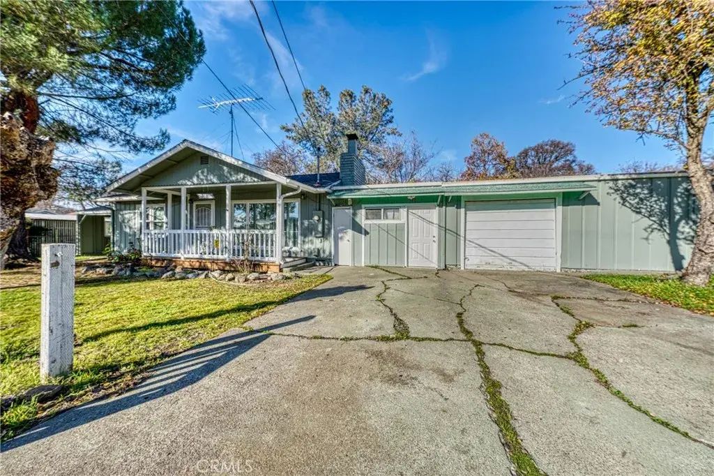 3995 Mullen Avenue, Clearlake