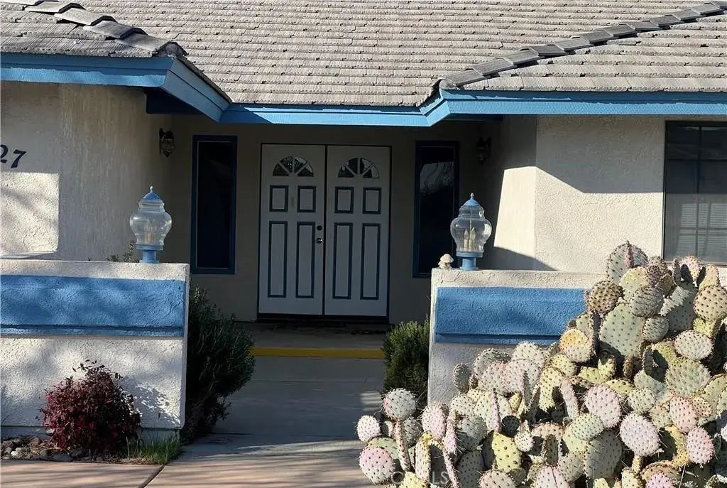 14627 Greenbriar, Helendale