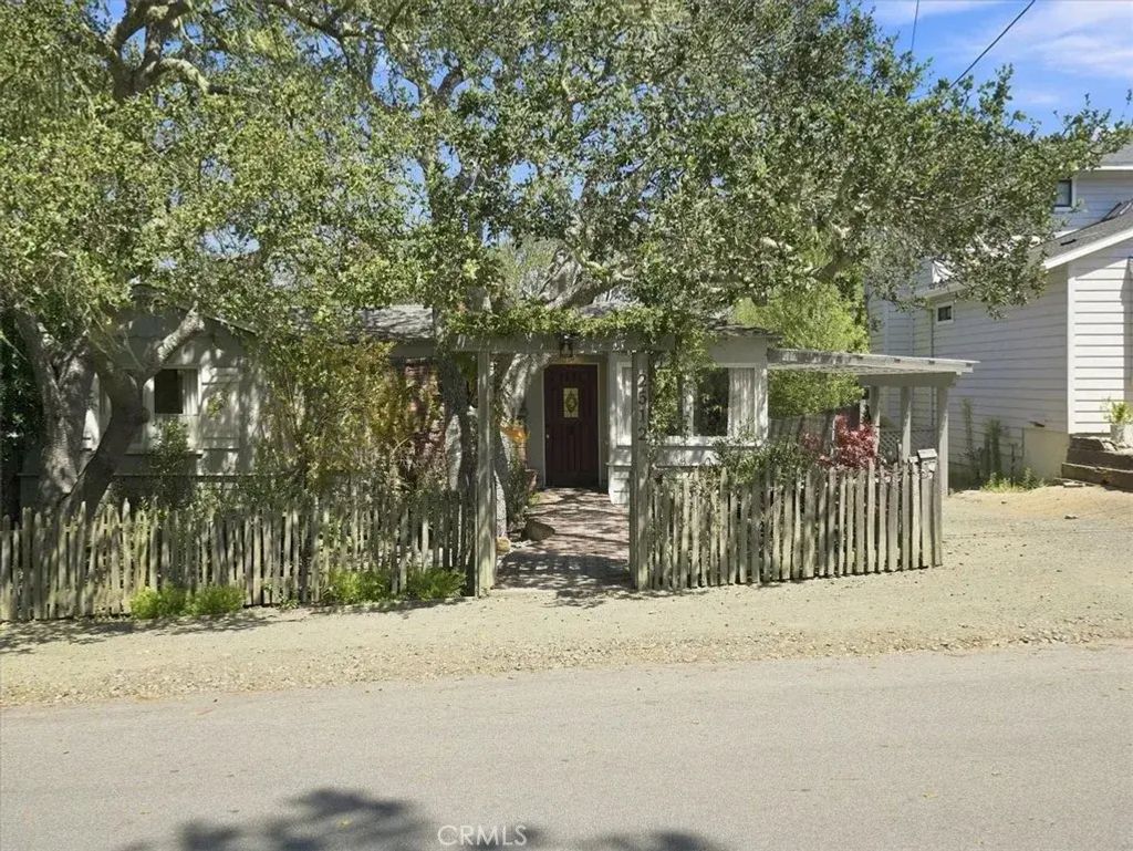 2512 Pineridge, Cambria