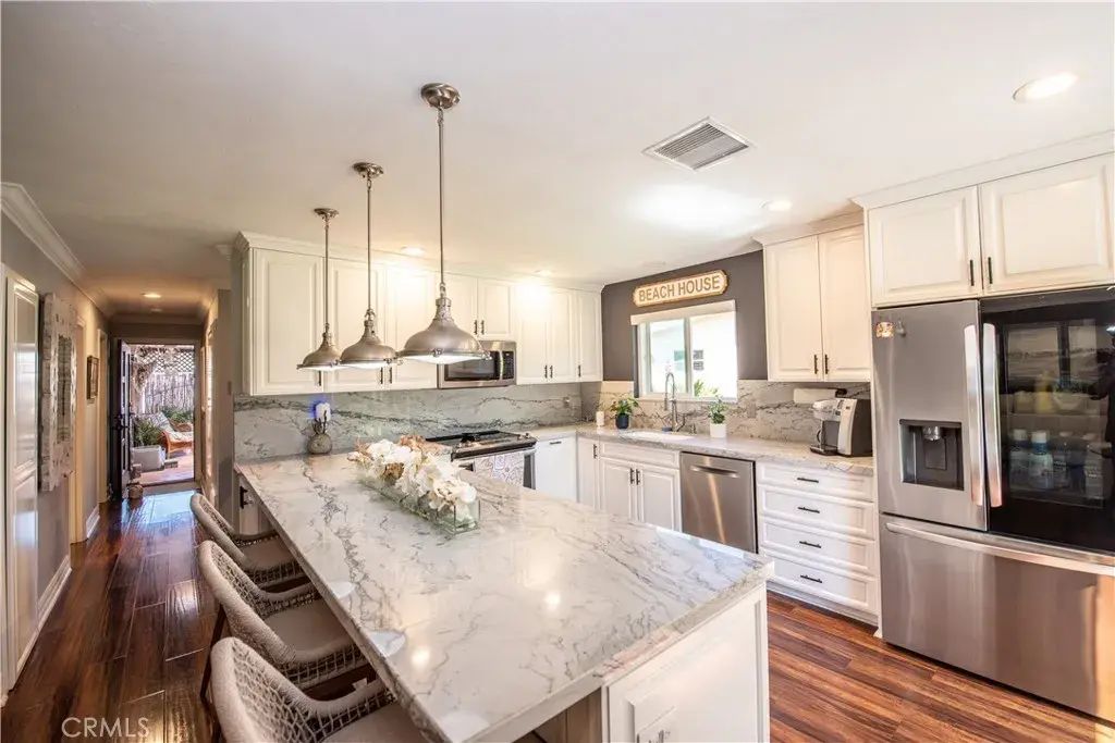 4438 Kittiwake Way, Oceanside