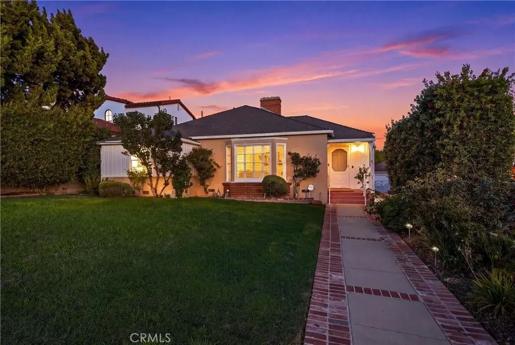 730 E Fairmount Road, Burbank