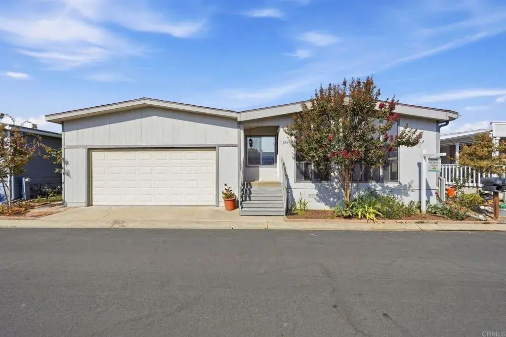 9255 N Magnolia 243, Santee