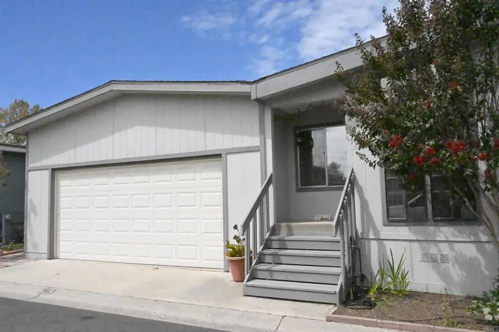 9255 N Magnolia 243, Santee
