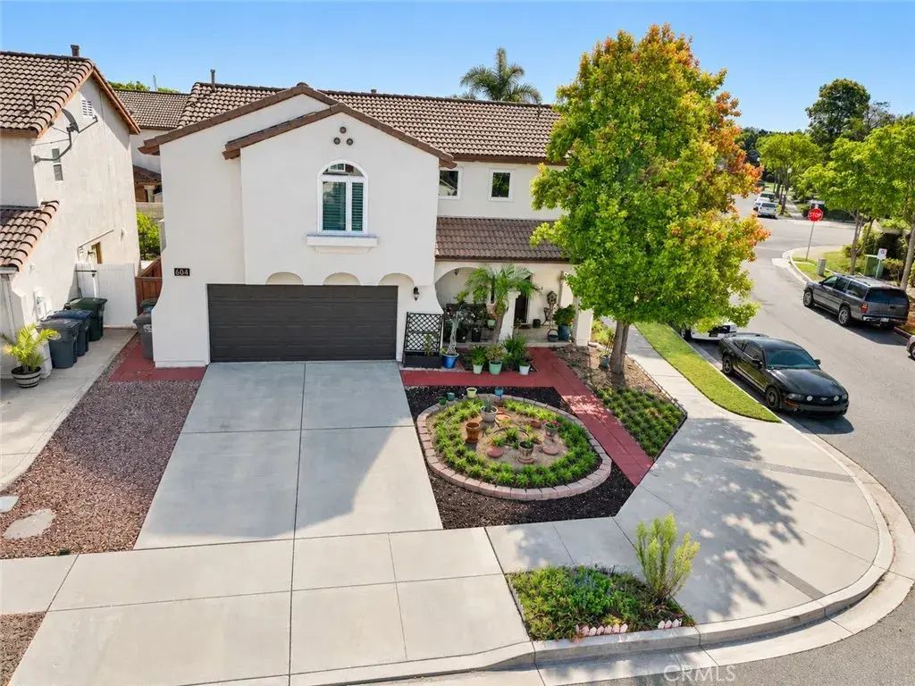 604 Isela, Oxnard