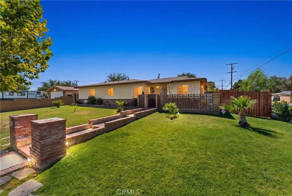 44959 16th West, Lancaster