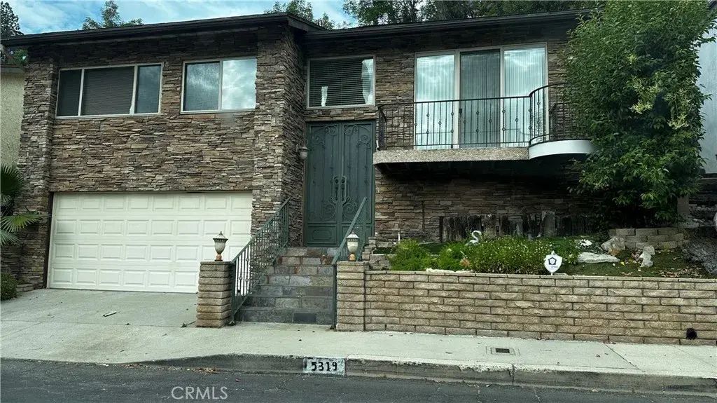 5319 Tendilla, Los Angeles