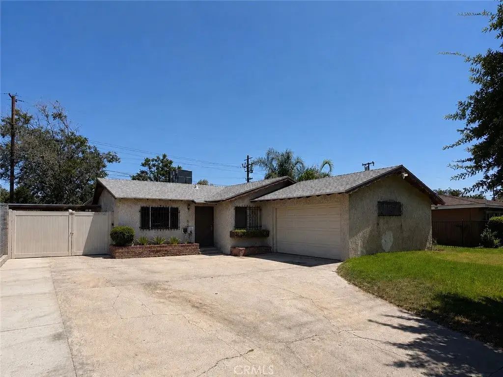 1575 Arizona, San Bernardino