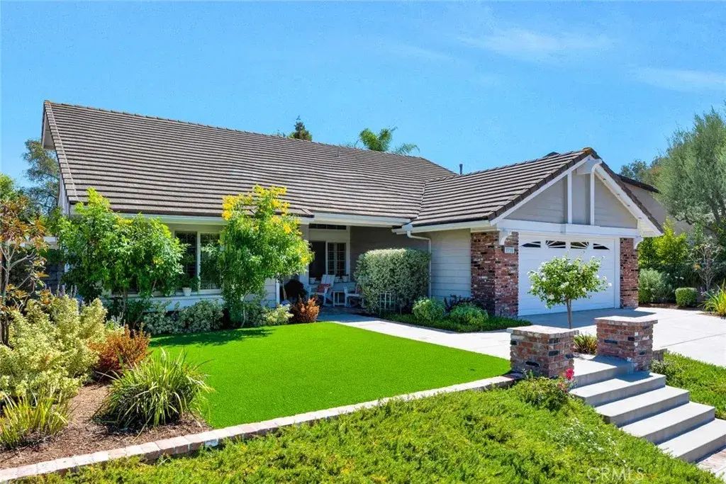 7710 E Strawberry Ridge, Orange