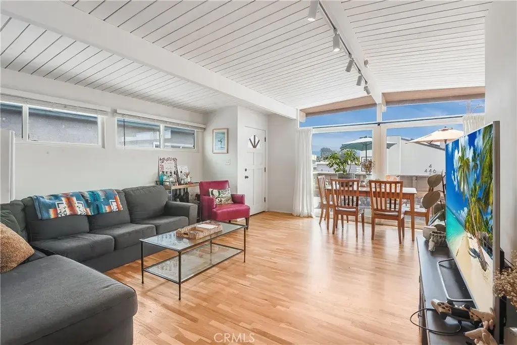447 30th, Hermosa Beach