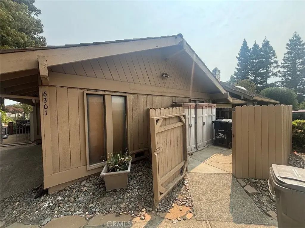 6301 Riverside, Sacramento