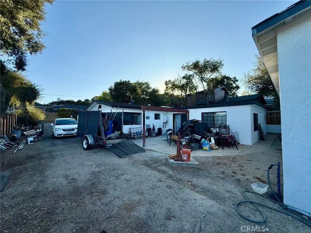 4633 Estrada, Atascadero
