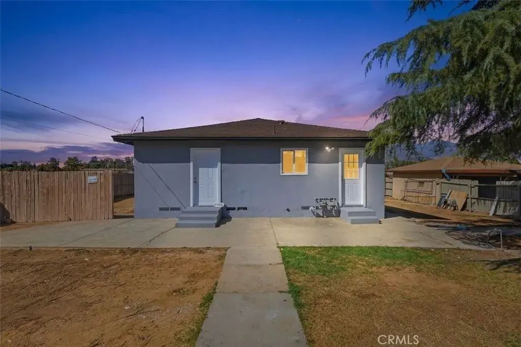 754 E 3rd Street, Beaumont