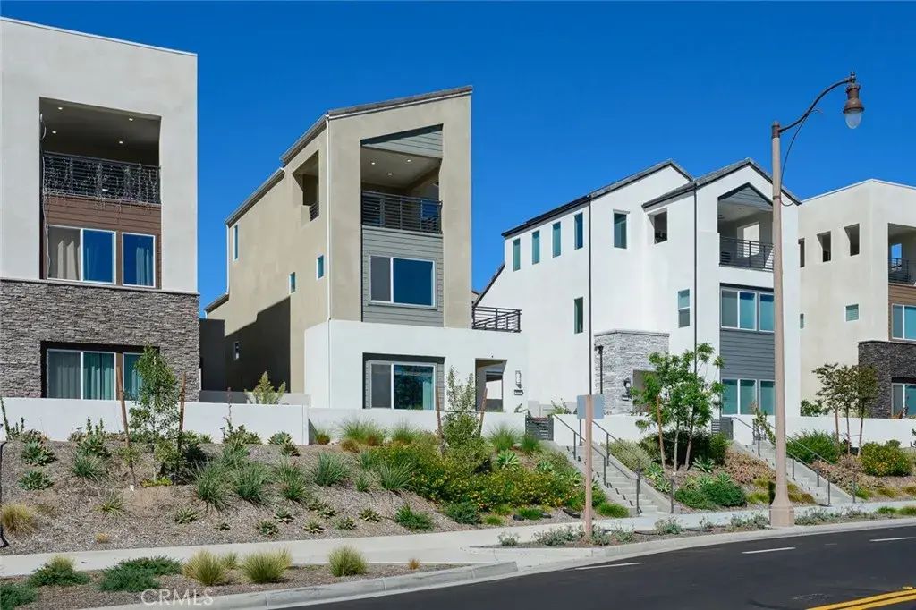 426 Treble, Irvine