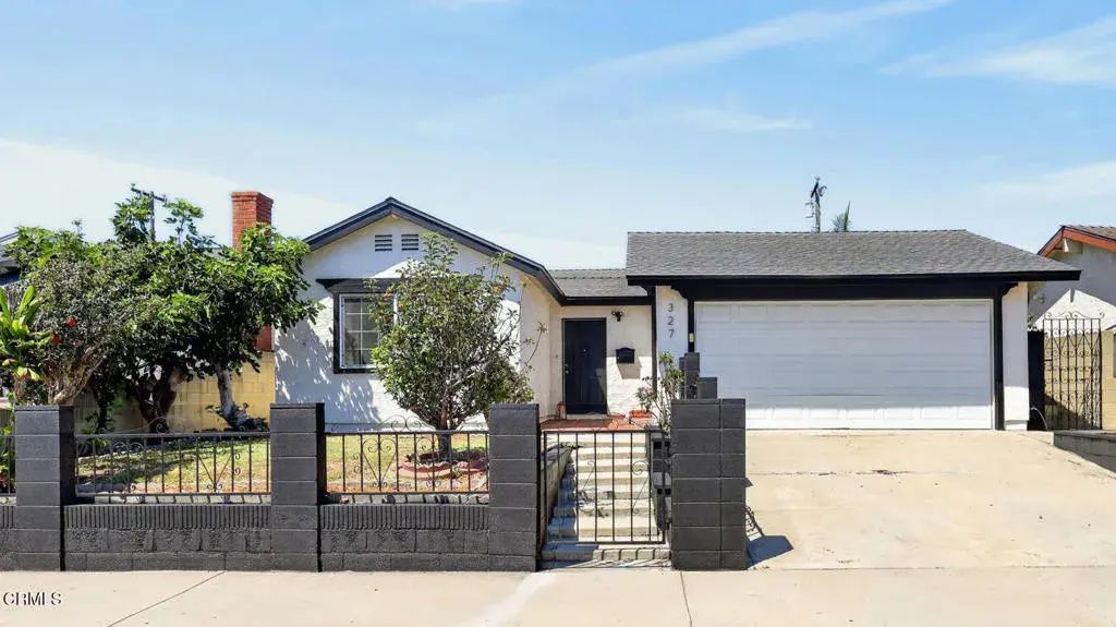 327 W 230th Street, Carson
