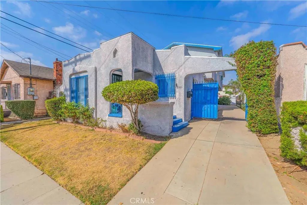 8463 S Halldale, Los Angeles