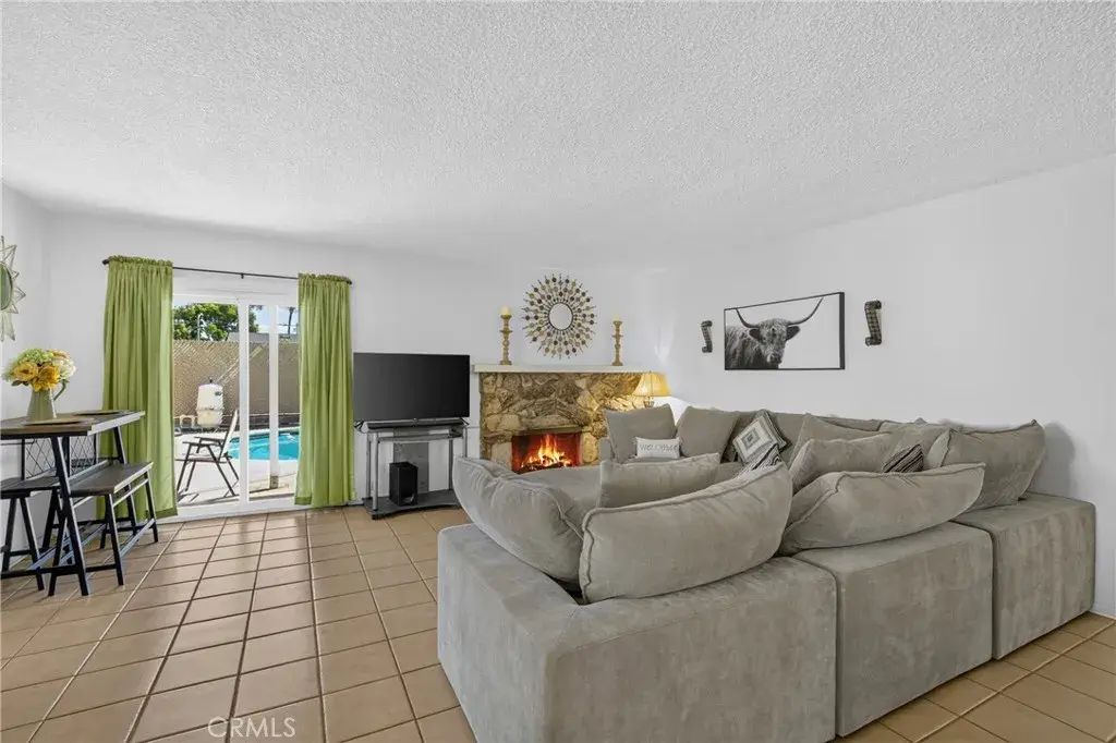16634 Blackhawk, Granada Hills