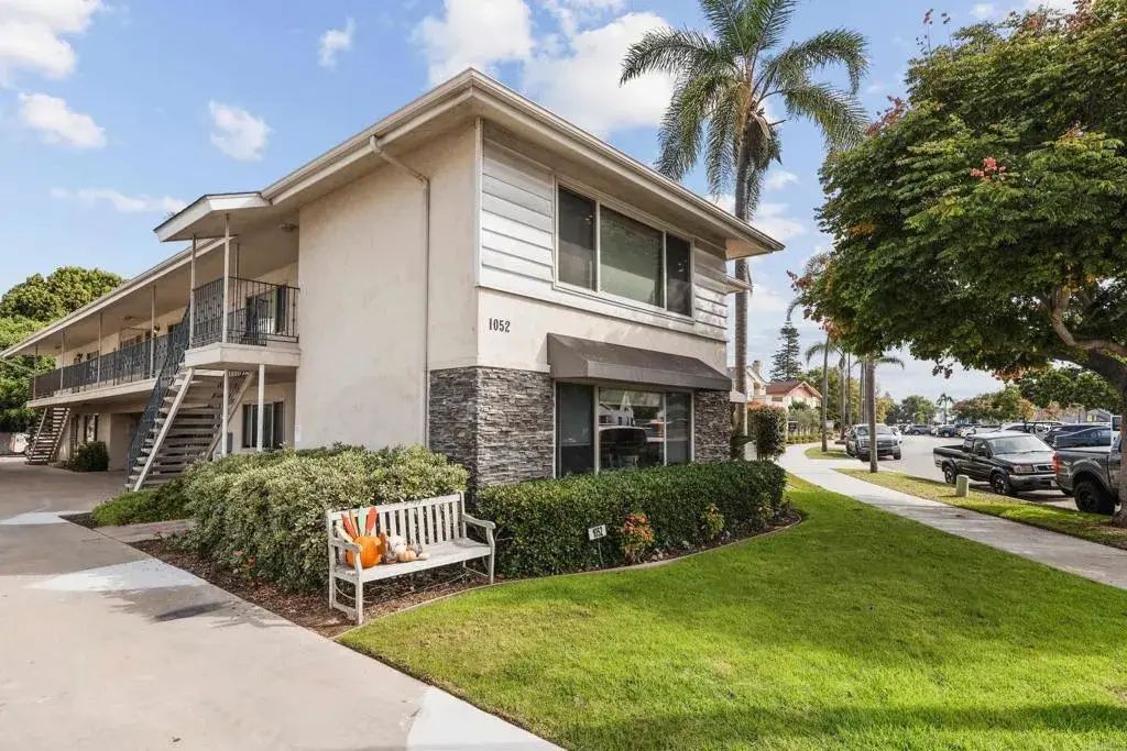1052 Isabella Avenue, Coronado