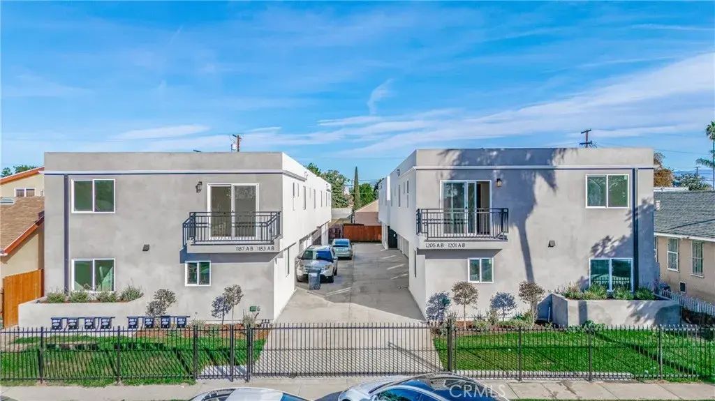 1187 E 59th Place, Los Angeles