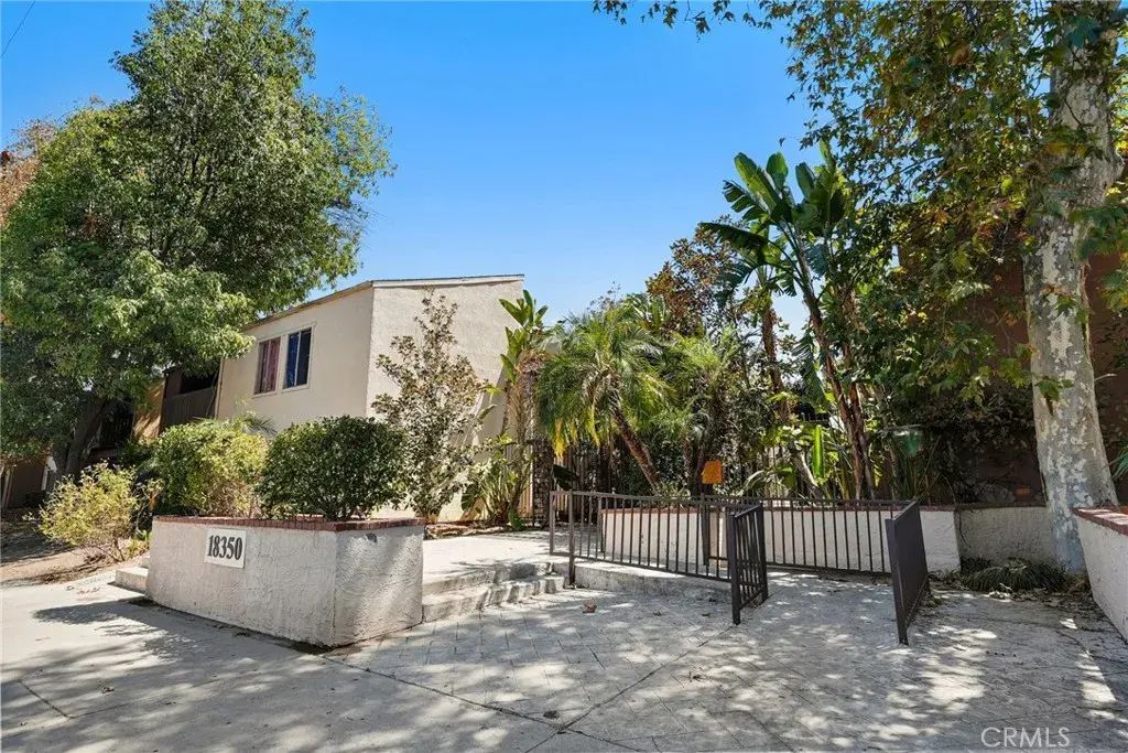 18350 Hatteras Street 178, Tarzana