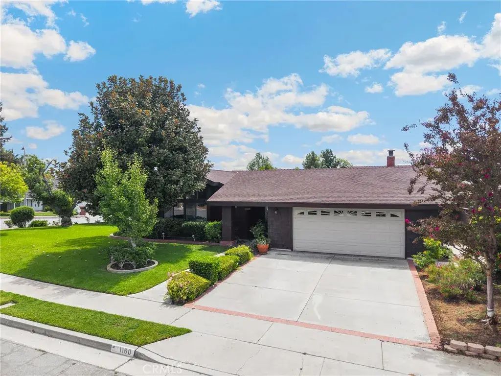 1160 Alta Mesa, Brea