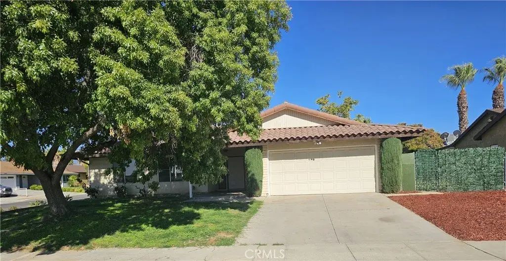 27168 Roger, Hemet