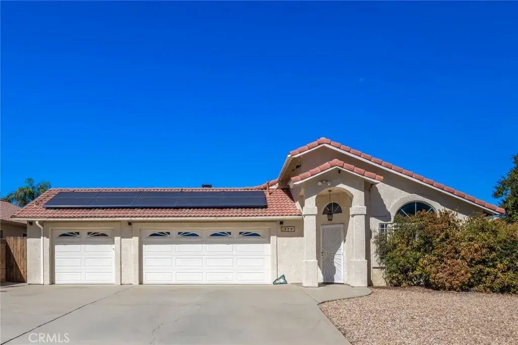 771 De Passe Way, Hemet