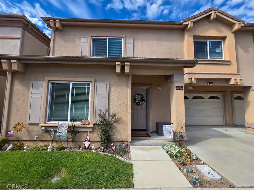 5913 Cypress Point, Long Beach