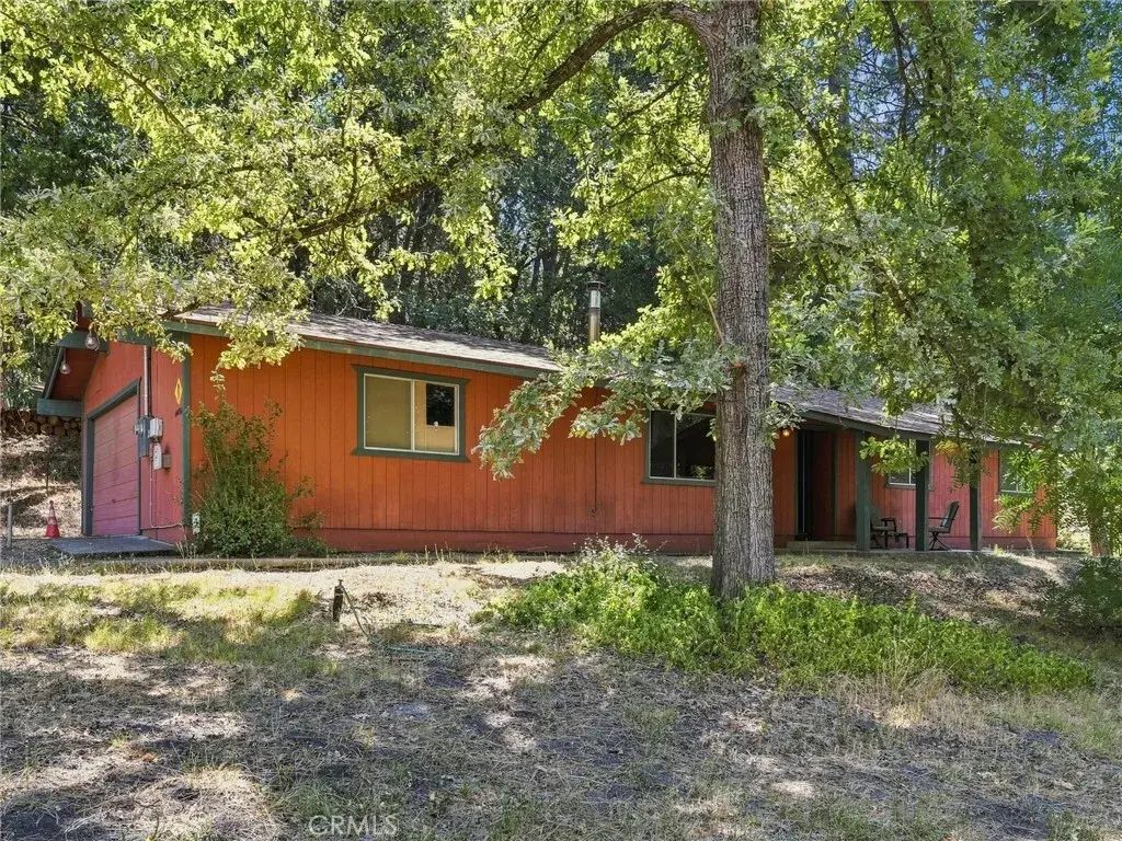 44754 Mountain Meadows, Oakhurst