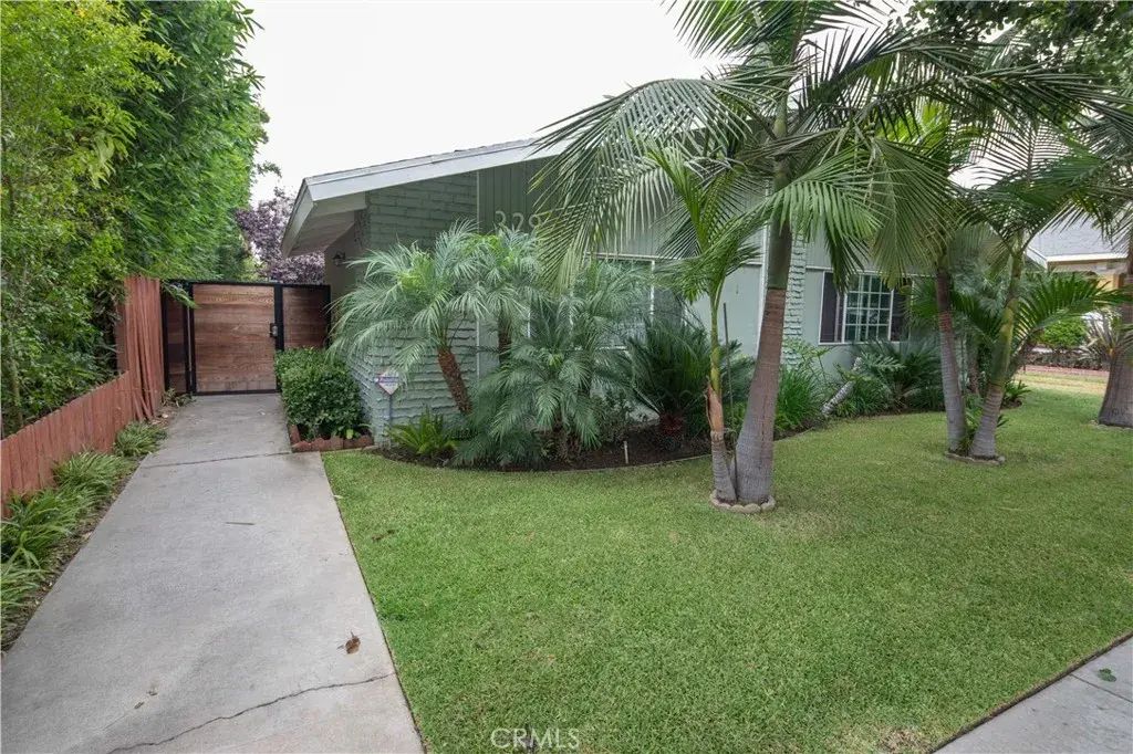 329 Orizaba Avenue 3, Long Beach