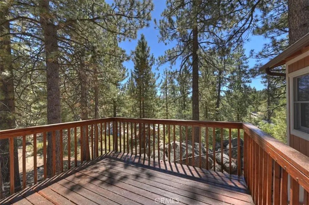 39237 Cedar Dell, Fawnskin