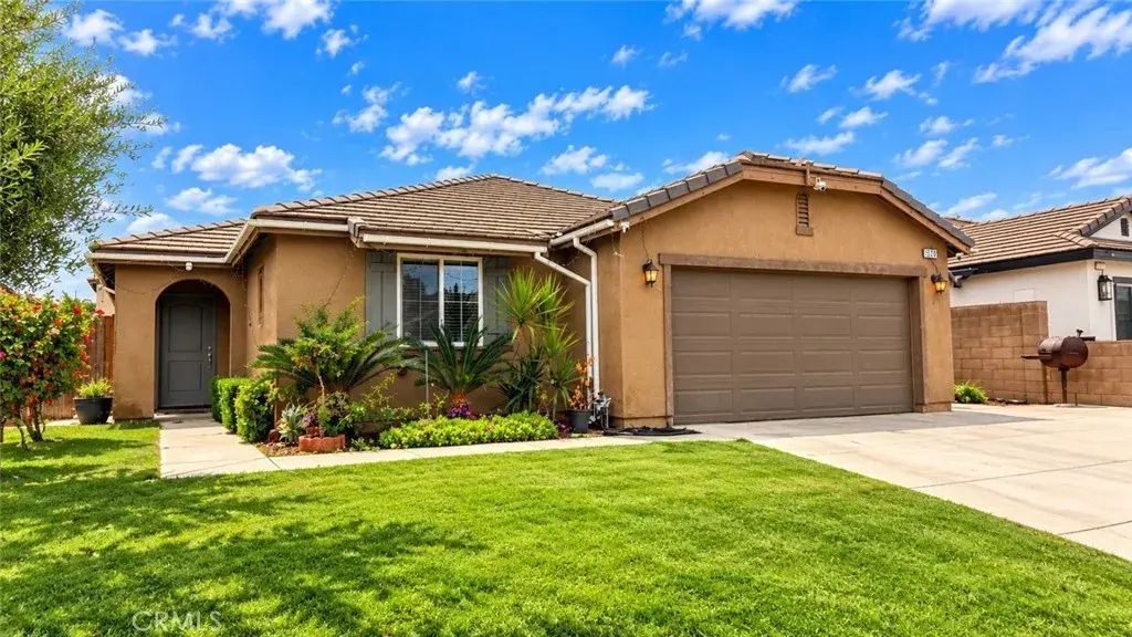 1209 El Camino Real, Arvin