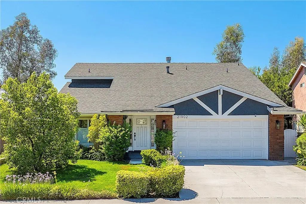 21902 Grovepark Drive, Saugus