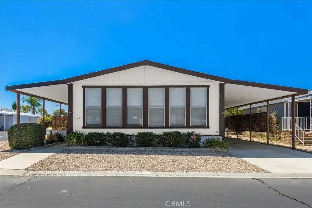 1300 W Menlo 170, Hemet