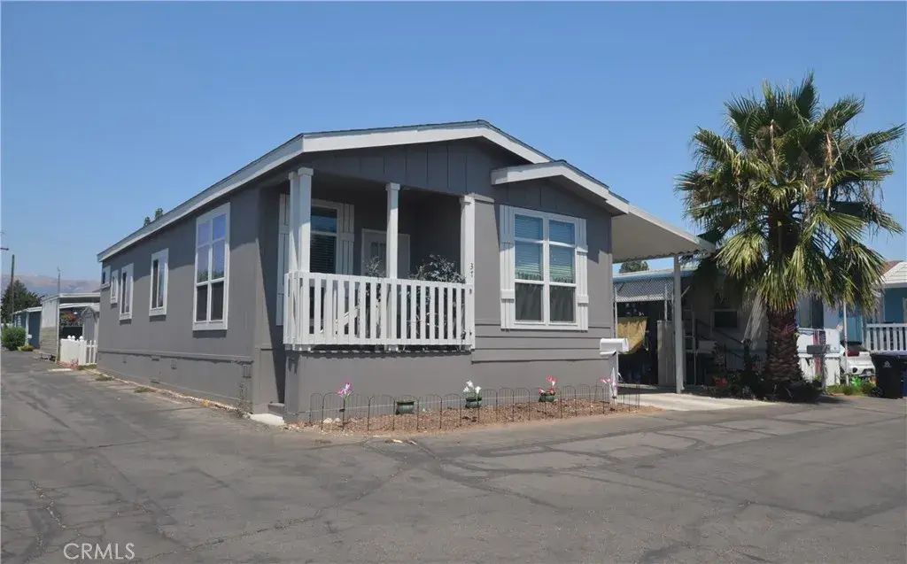 21001 Plummer 37, Chatsworth