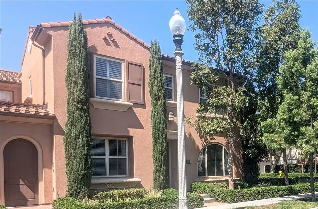 85 Thornhurst, Irvine