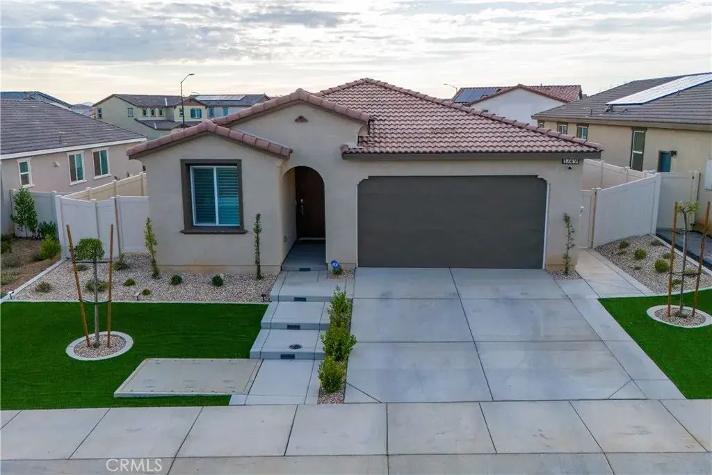 1749 Oleander, Banning